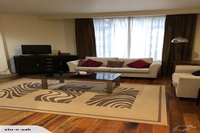 Photo of property in The Heritage Hotel Apartments, 604/35 Hobson Street, Auckland Central, Auckland, 1010