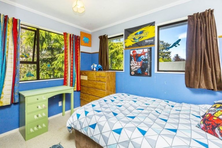 Photo of property in 10 Johnswood Grove, Clouston Park, Upper Hutt, 5018