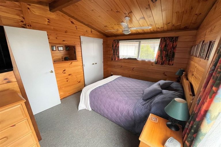 Photo of property in 22 Waianiwa Place, Tokoroa, 3420