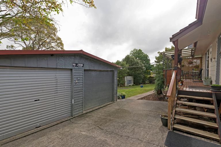 Photo of property in 14 Penfold Place, Henderson, Auckland, 0610
