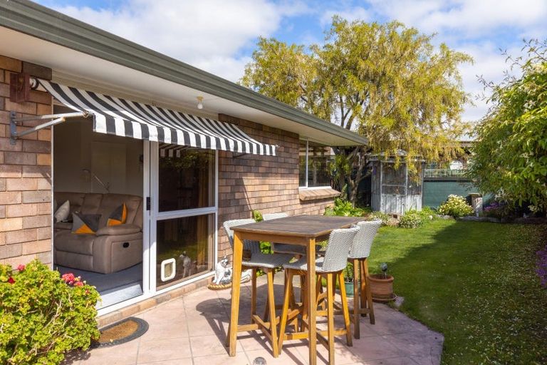 Photo of property in 27 Karina Crescent, Redwoodtown, Blenheim, 7201