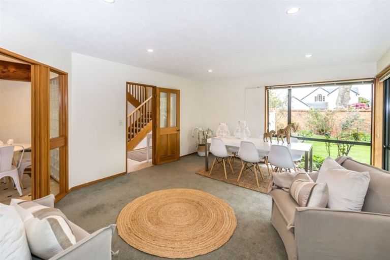 Photo of property in 3 Swanleigh Place, Ilam, Christchurch, 8041