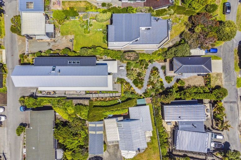 Photo of property in 15 Karekare Road, Raumati South, Paraparaumu, 5032