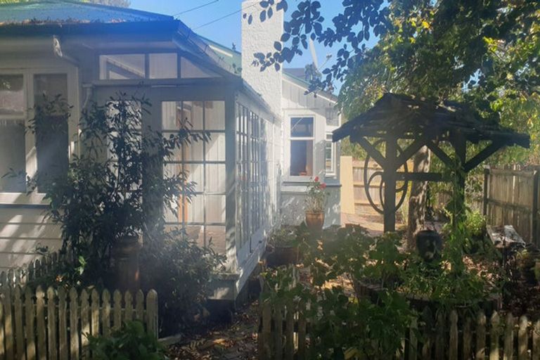 Photo of property in 716 Main Road North, Te Marua, Upper Hutt, 5018