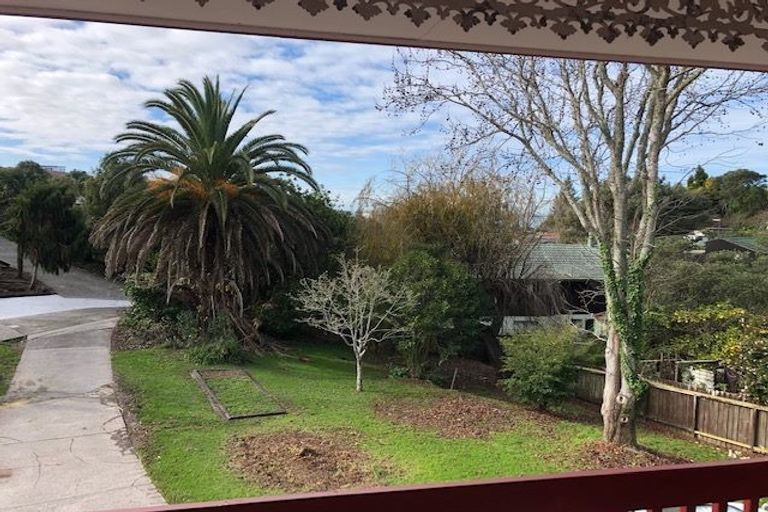 Photo of property in 23 Wisteria Way, Mairangi Bay, Auckland, 0630