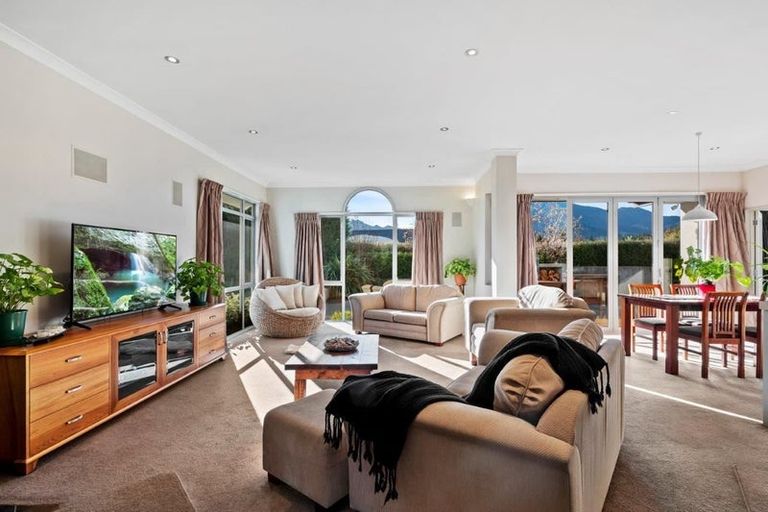 Photo of property in 6 Woodbank Road, Hanmer Springs, 7334