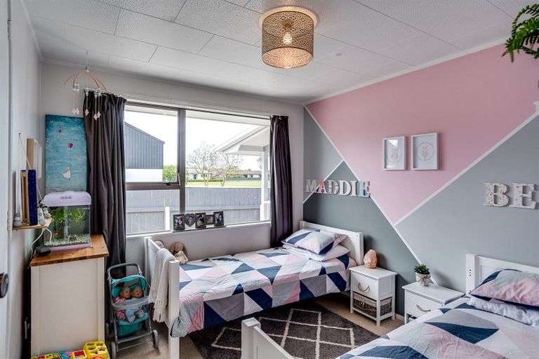 Photo of property in 24a Ryan Crescent, Greenmeadows, Napier, 4112