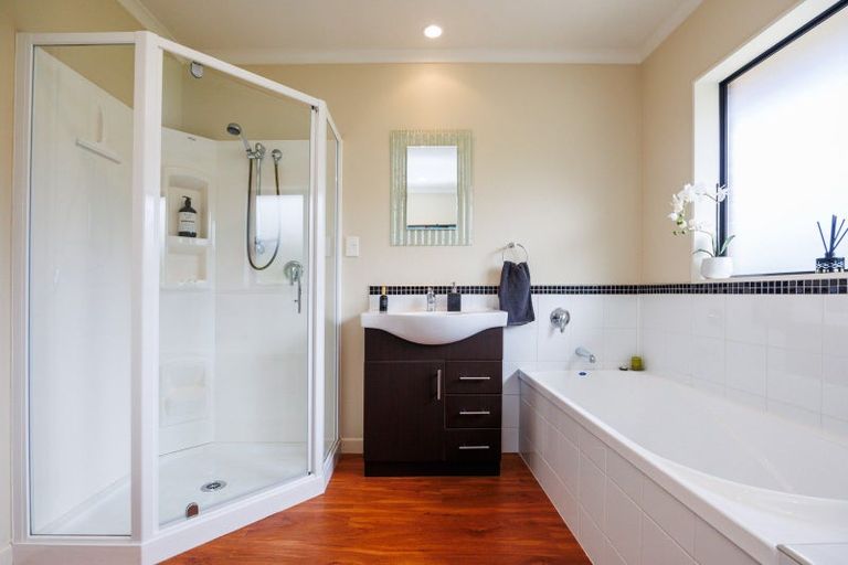 Photo of property in 91 Kimber Street, Halcombe, Feilding, 4779