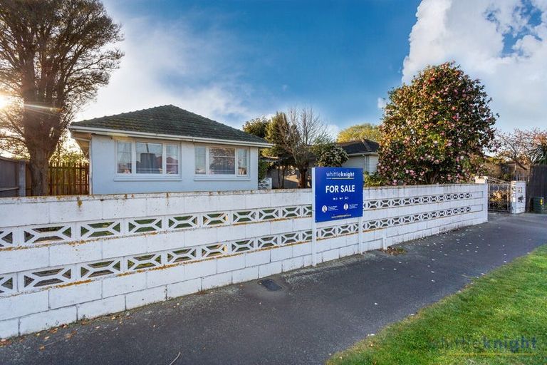 Photo of property in 27 Tauiwi Crescent, Hei Hei, Christchurch, 8042