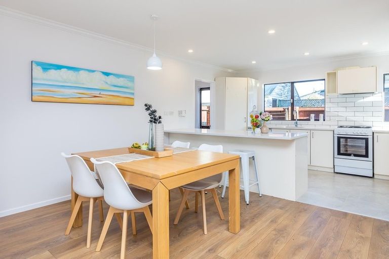 Photo of property in 2/38 Dominion Street, Takapuna, Auckland, 0622