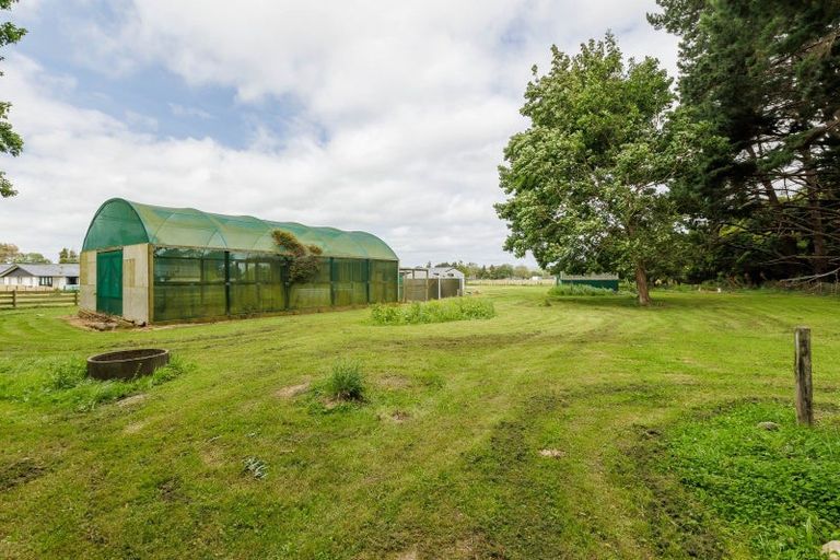 Photo of property in 81 Halls Road, Pahiatua, 4910