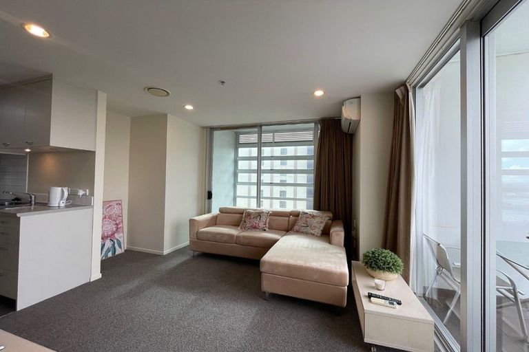Photo of property in Proximity Apartments, 903/17 Osterley Way, Manukau, Auckland, 2104