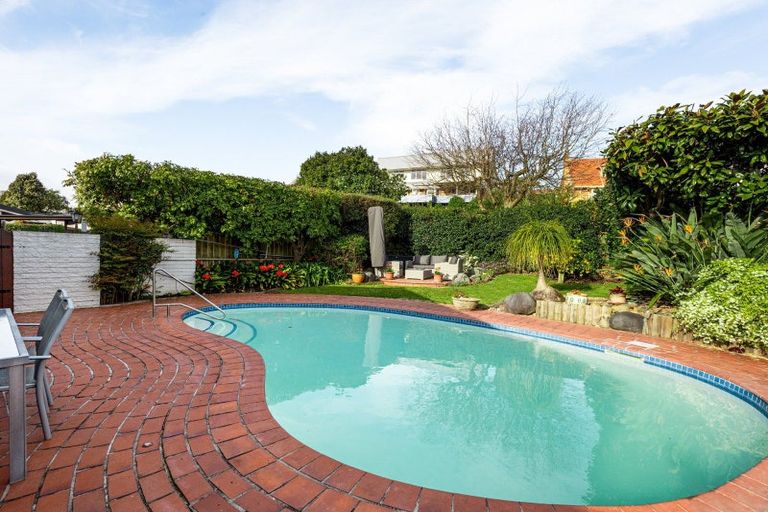 Photo of property in 132a Pembroke Street, Hamilton Lake, Hamilton, 3204