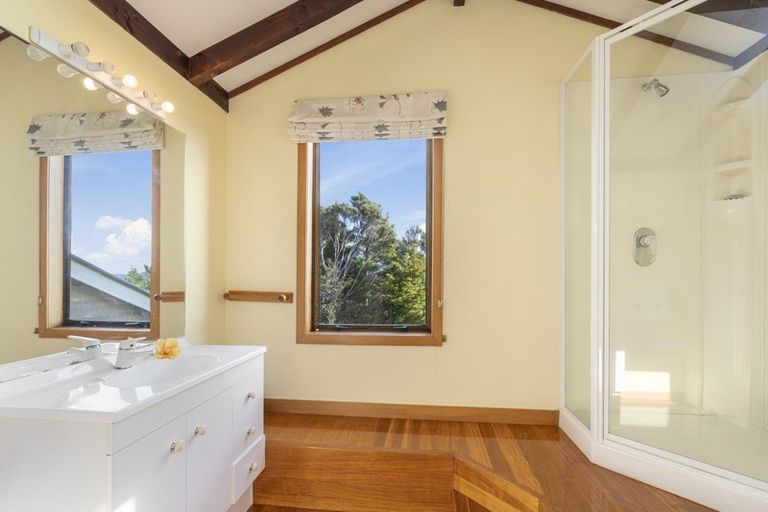 Photo of property in 4 Arabella Road, Opua, 0200