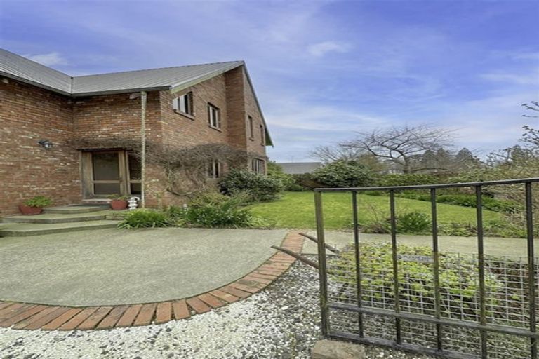 Photo of property in 20 Saint Leonards Road, Temuka, 7920