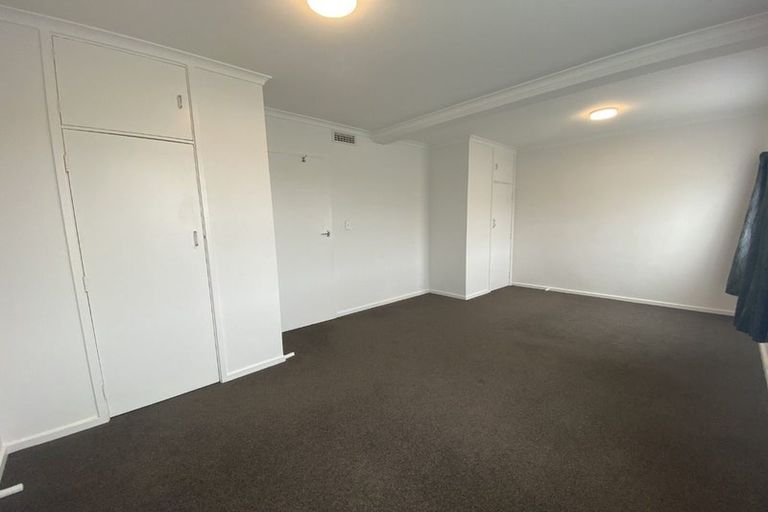 Photo of property in 48-50 Calabar Road, Miramar, Wellington, 6022