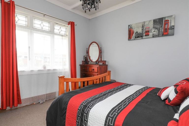 Photo of property in 16 Hakanoa Street, Huntly, 3700