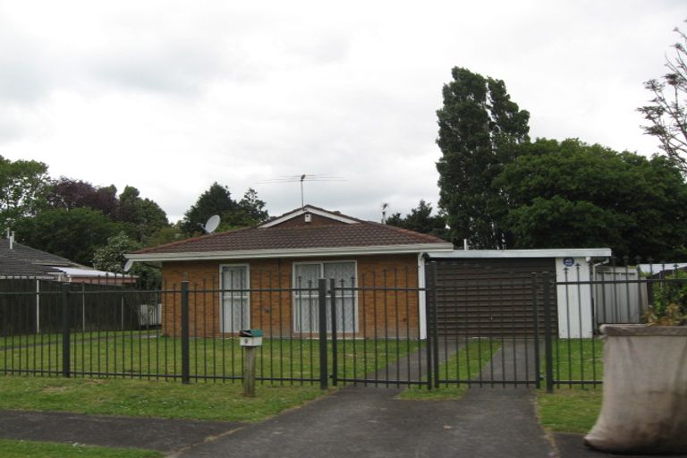 Photo of property in 9 Chibnall Place, Conifer Grove, Takanini, 2112