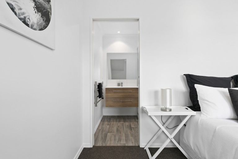 Photo of property in 82b Fourth Avenue, Tauranga, 3110