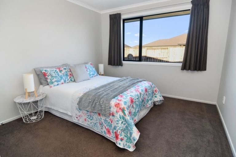 Photo of property in 15 Cole Thomas Place, Huntington, Hamilton, 3210