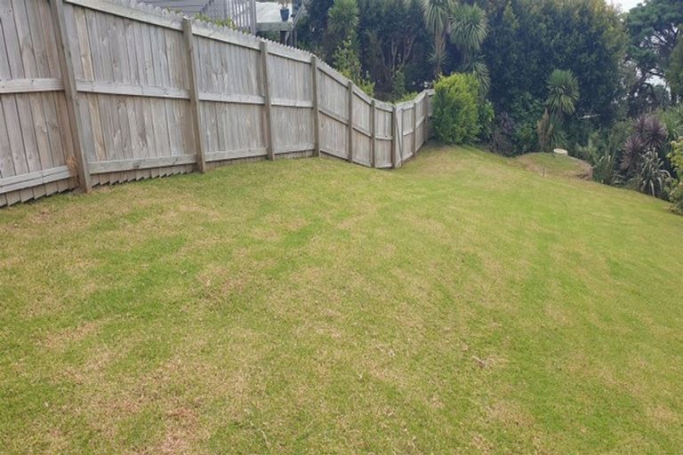 Photo of property in 19a Duncansby Road, Stanmore Bay, Whangaparaoa, 0932