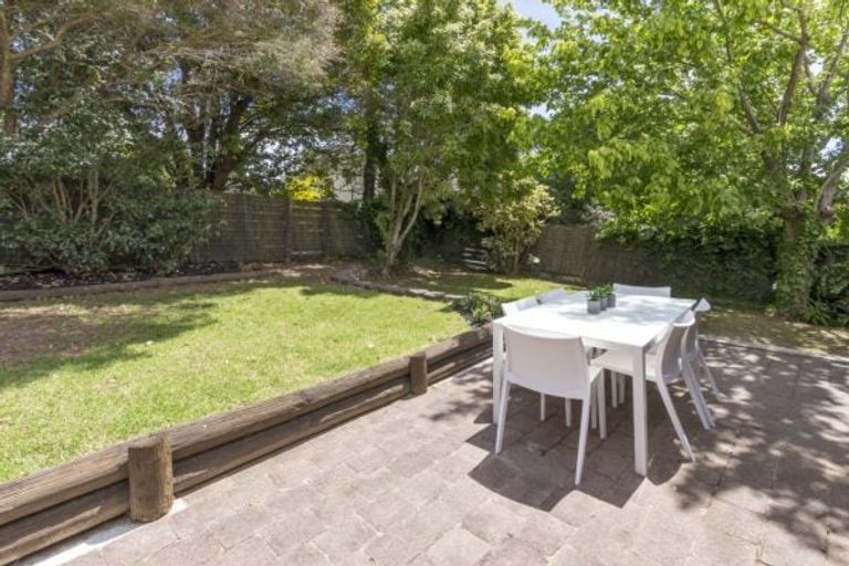 Photo of property in 4 Jandell Crescent, Bucklands Beach, Auckland, 2014