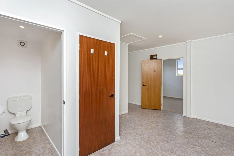 Photo of property in 129 Tomahawk Road, Andersons Bay, Dunedin, 9013