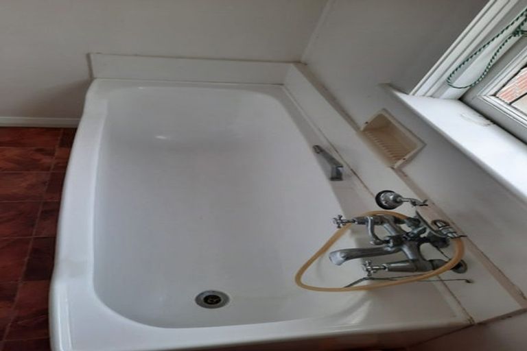 Photo of property in 131 Queen Street, North Dunedin, Dunedin, 9016