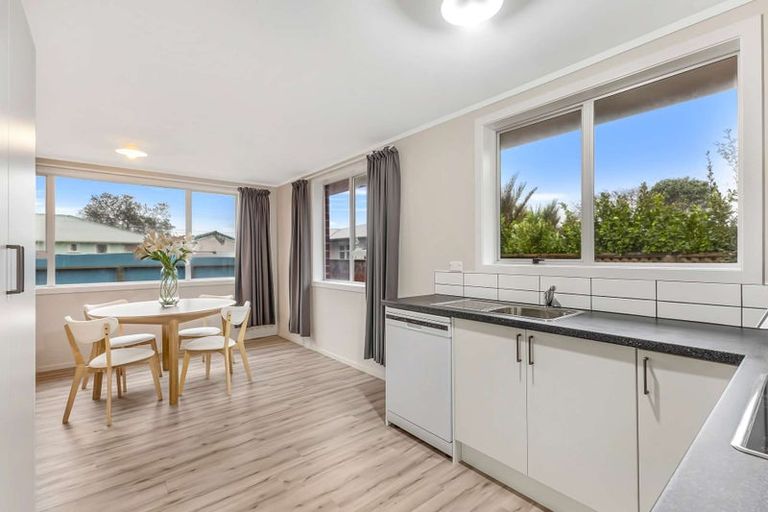 Photo of property in 14 Harriet Place, Spotswood, New Plymouth, 4310