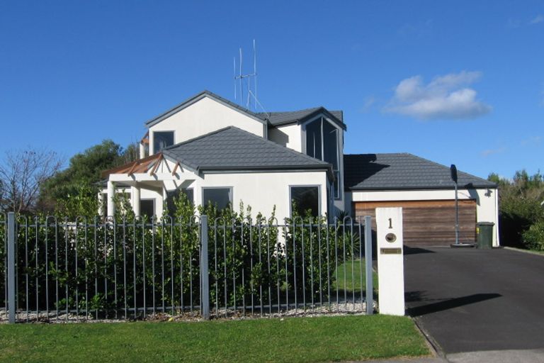 Photo of property in 4 Ensign Place, Flagstaff, Hamilton, 3210