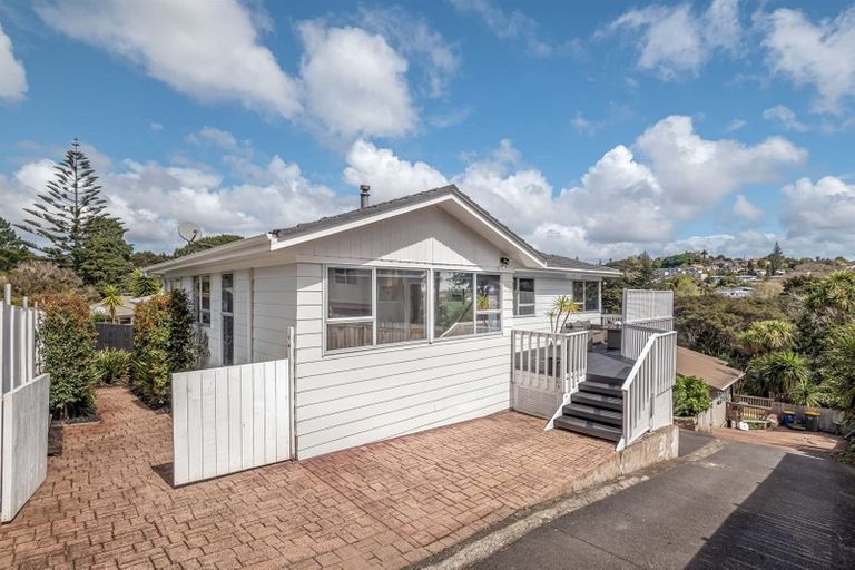Photo of property in 1/22 Hobby Avenue, Birkdale, Auckland, 0626