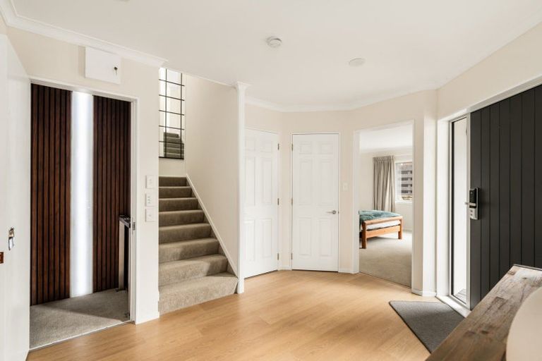 Photo of property in 7b Victoria Road, Mount Maunganui, 3116