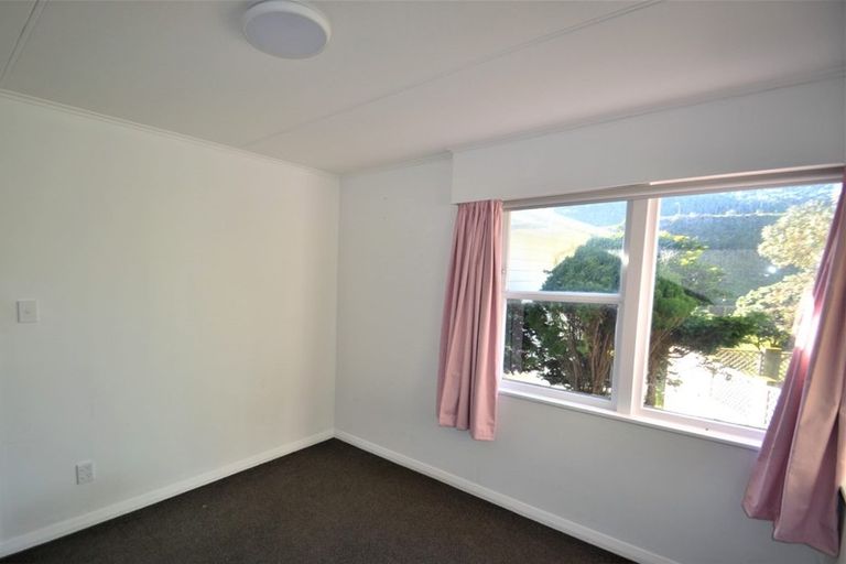 Photo of property in 163 Happy Valley Road, Owhiro Bay, Wellington, 6023