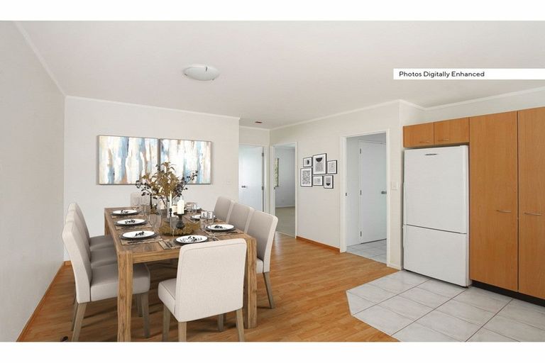 Photo of property in The Haven, 39/120 Beach Haven Road, Beach Haven, Auckland, 0626