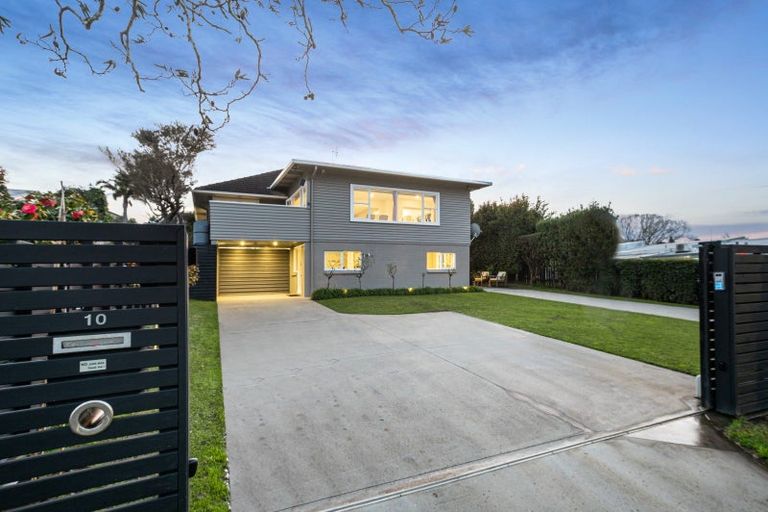 Photo of property in 10 Seine Road, Forrest Hill, Auckland, 0620