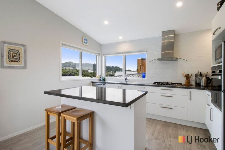 Photo of property in 44 Browns Drive, Waihi Beach, 3611