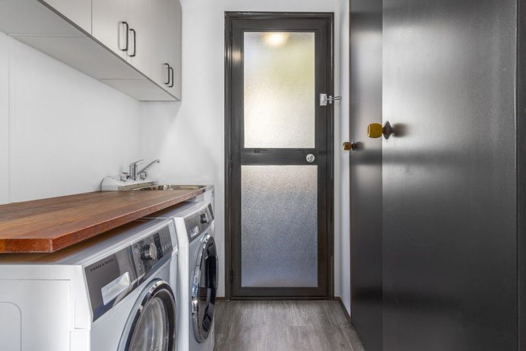 Photo of property in 10 Kivell Street, Ranui, Porirua, 5024