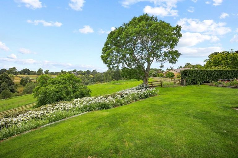 Photo of property in 233 Raynes Road, Rukuhia, Hamilton, 3282