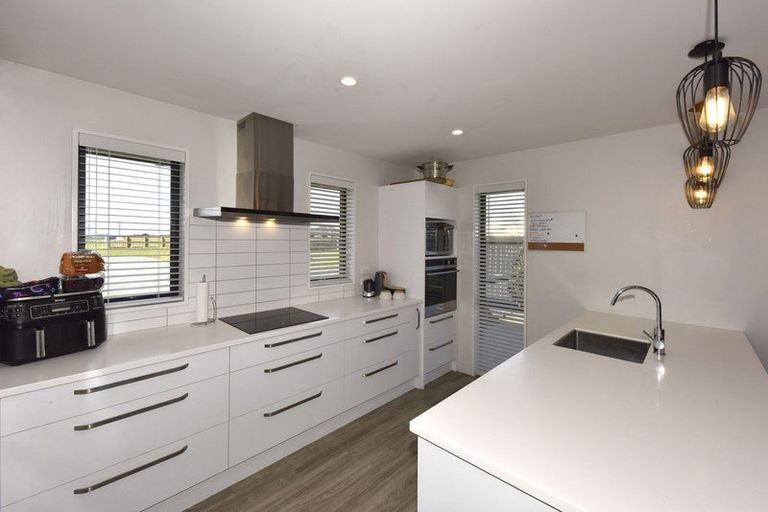 Photo of property in 600 East Maddisons Road, Rolleston, 7614