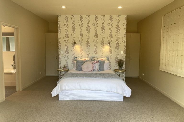 Photo of property in 21 Amoka Crescent, Parklands, Christchurch, 8083