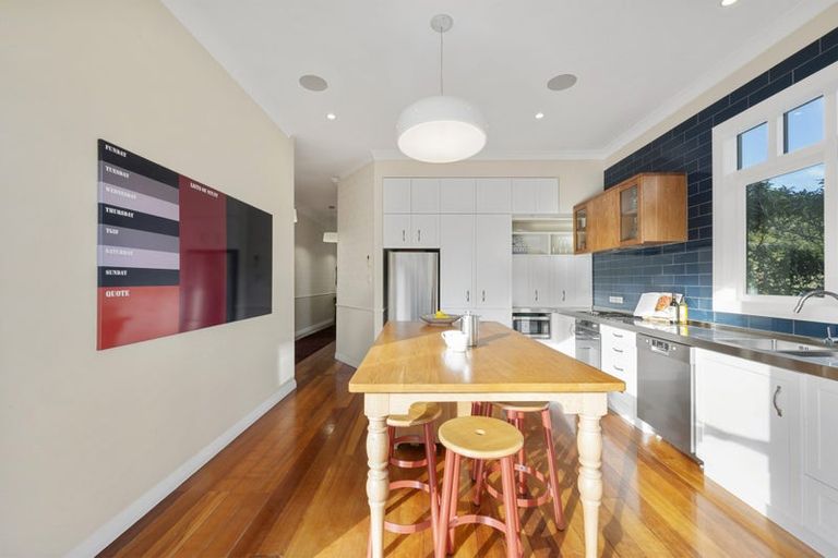 Photo of property in 36 Mornington Road, Brooklyn, Wellington, 6021