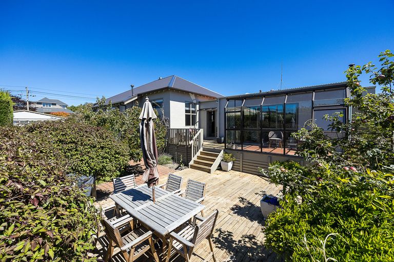 Photo of property in 61 Hunt Street, Andersons Bay, Dunedin, 9013