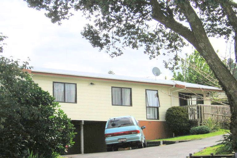 Photo of property in 19 Glenfield Place, Brookfield, Tauranga, 3110