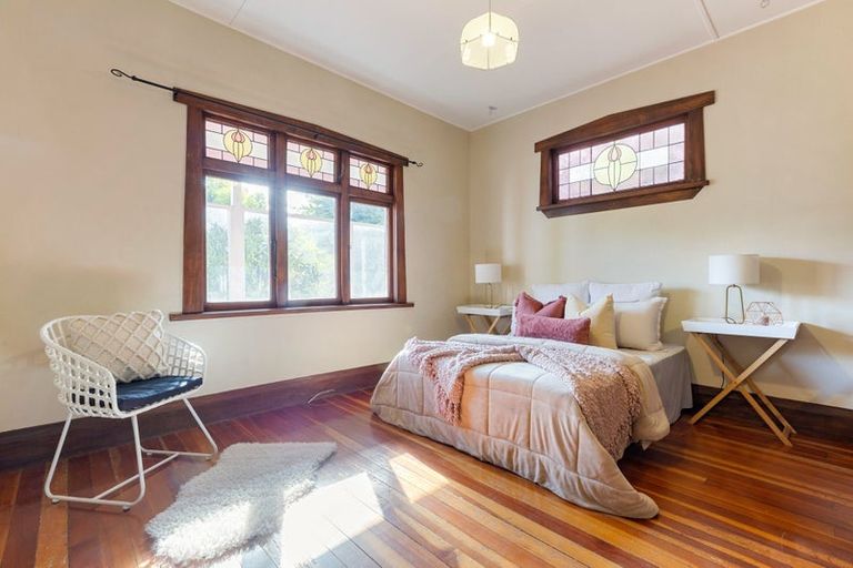 Photo of property in 8 Pembroke Lane, Hamilton Lake, Hamilton, 3204