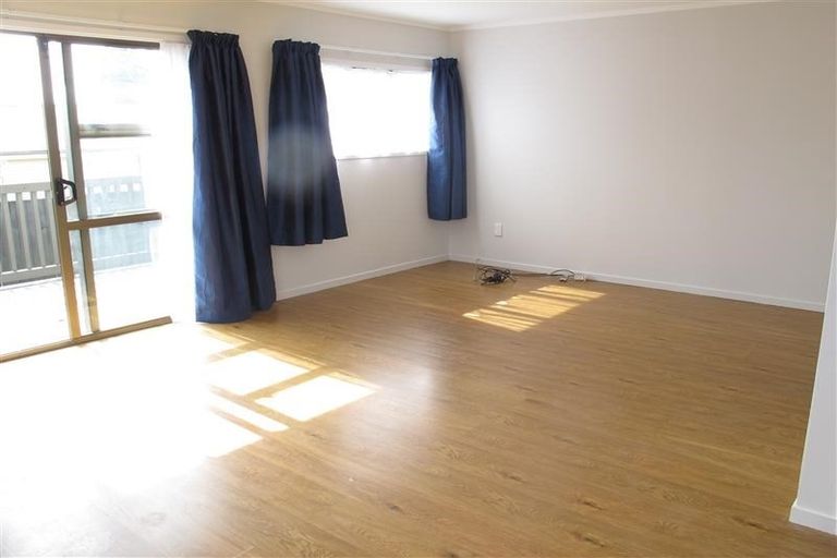 Photo of property in 1/17 Antalya Place, Manurewa, Auckland, 2102