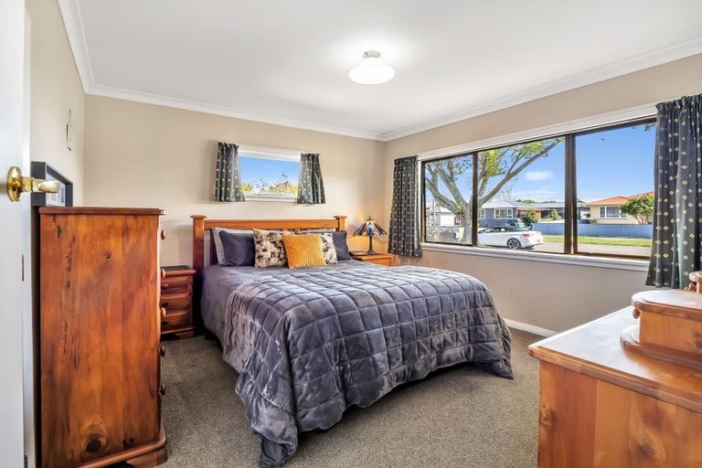 Photo of property in 9 Birmingham Street, Takaro, Palmerston North, 4412