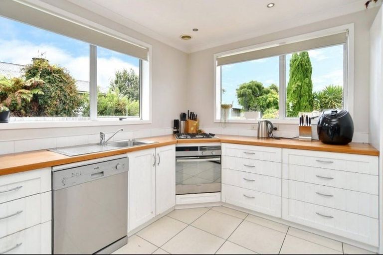 Photo of property in 64 Ayers Street, Rangiora, 7400