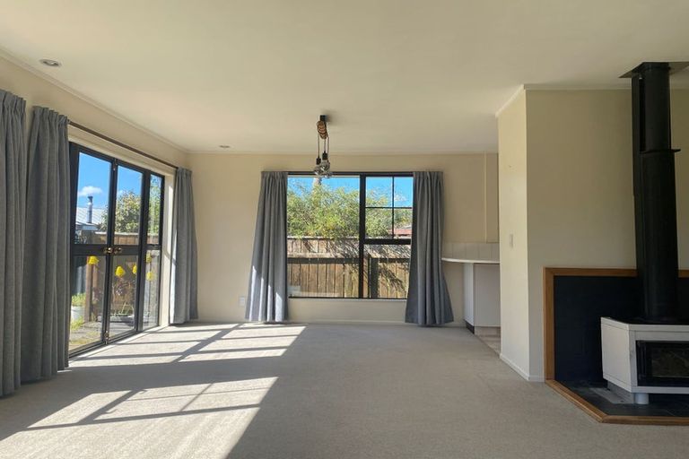 Photo of property in 61a Hautana Street, Woburn, Lower Hutt, 5010