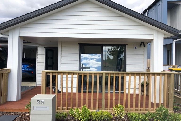 Photo of property in 25 Kahui Parade, Karaka, Papakura, 2113