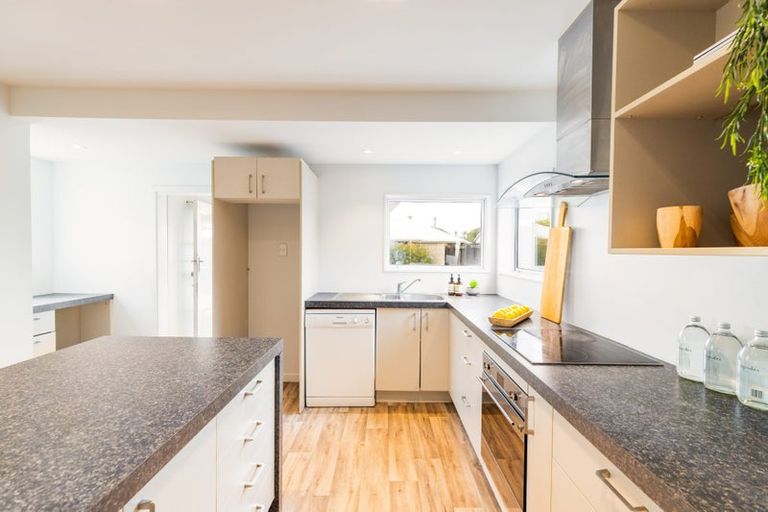 Photo of property in 49 Lonsdale Street, New Brighton, Christchurch, 8083